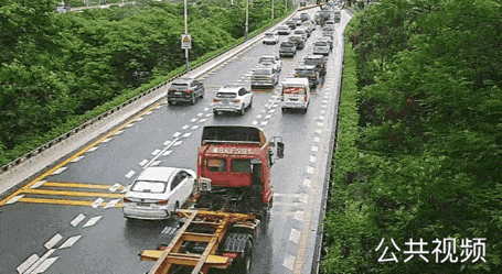 雨天駕車出行安全指南_出行提示_運(yùn)城暴雨天氣交通安全提示