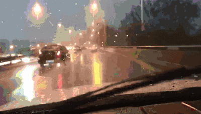 出行提示_運(yùn)城暴雨天氣交通安全提示_雨天駕車出行安全指南